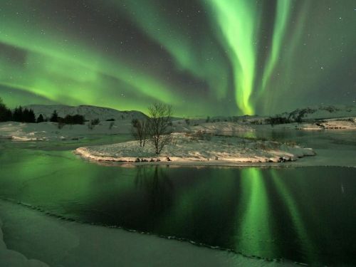 Porn Emerald eve (Aurora Borealis over Iceland) photos