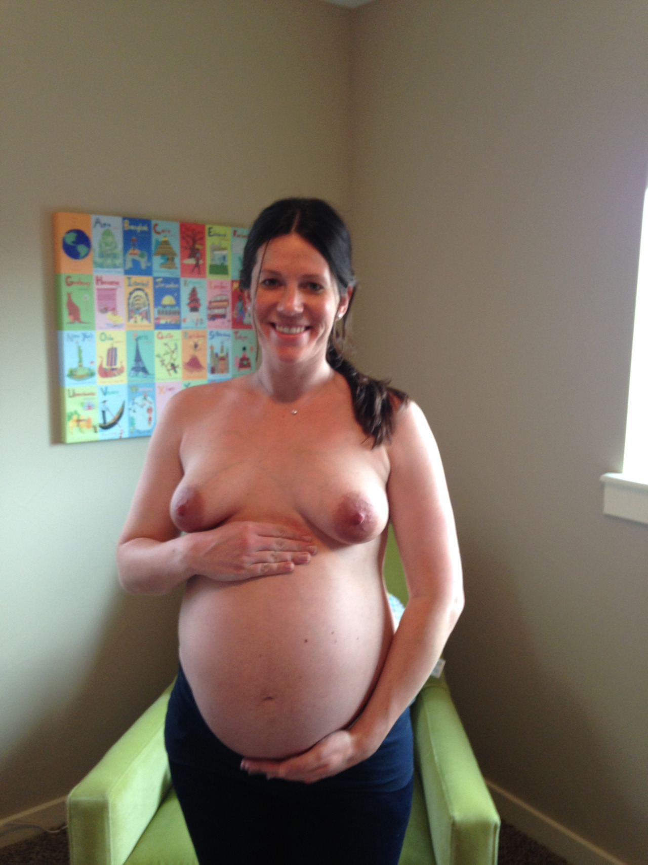 maternitynudes:Thank you so much for sharing with us! Please keep me updated about