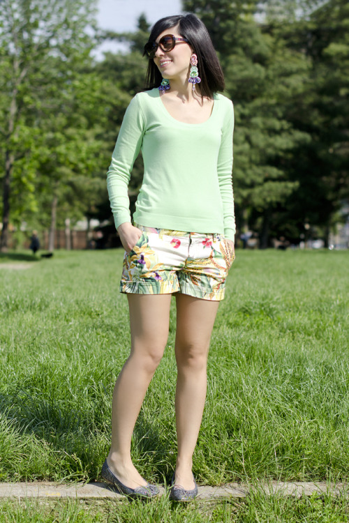 Fashionmylegs Style Picks :Submit Look Pastels: green sweater &amp; tropical shorts. Via Pu