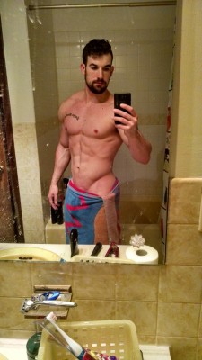 bigdickaznboy:  Mmph…