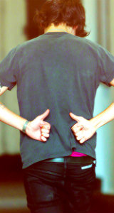 Harry Styles Back 