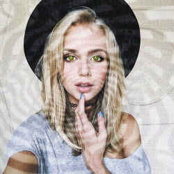 deeperinmypower:  Poppy loved fashion. I