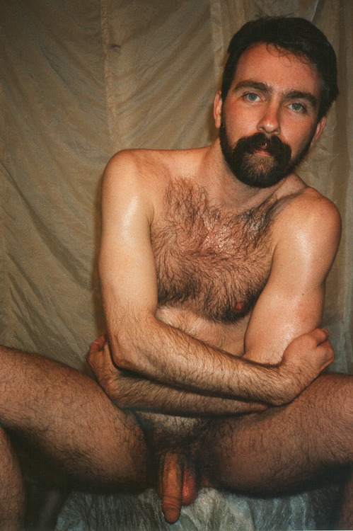 talldorkandhairy:  Follow Tall, Dork & Hairy for more sexy furry guys of all types. Click here to see more Very Hairy guys.  Got me hot