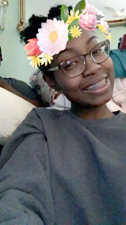 lexinicole15:Braceface shawtyHappy Blackout!!