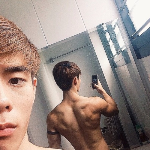 6sg:  I love the first photo. http://6sg.tumblr.com/archive
