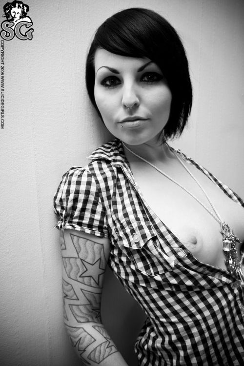 requiemsarch:  Akemi Suicide - “If Only” 