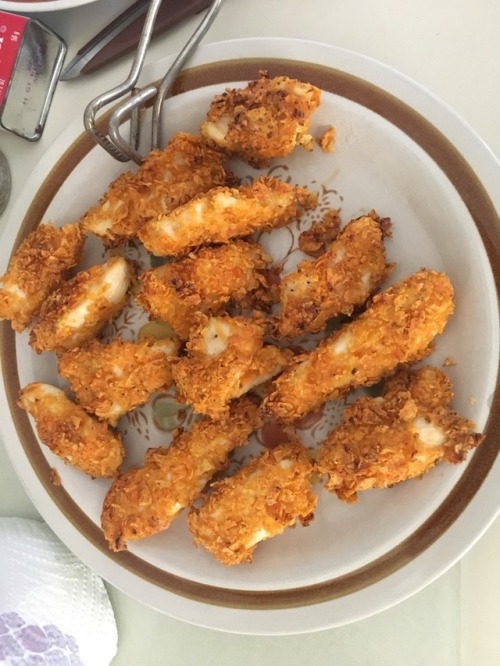 mod @absurdical made some dorito-crusted baked tenders on vacation