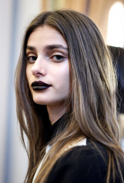 runwayandbeauty:  Taylor Marie Hill - Beauty at Emanuel Ungaro Fall 2015 | PFW.