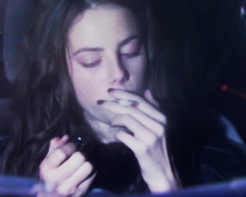 stopforgettingme:  wanna be one of a kind? be yourself. | via Tumblr on We Heart It - http://weheartit.com/entry/62866075/via/anitheunicorn   Hearted from: http://thesoundofanenemyssong.tumblr.com/post/51555602810