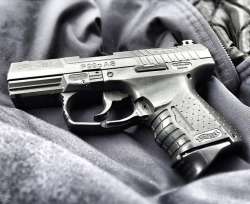 everyday-cutlery:  Walther P99c by battleborn