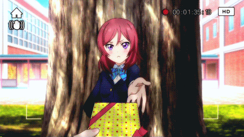 nishikino-maki:  “Here, for you. Just hurry up and take it already! I-It’s not like you’re the only one I gave it to, so don’t get the wrong idea!” (episode 8)
