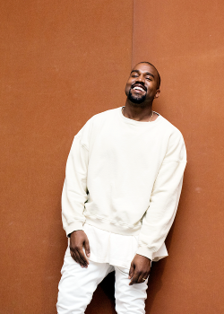 celebritiesofcolor:  Kanye West attends LACMA