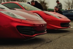 xvisualdrive:  McLaren MP4-12C x Ferrari 458 Italia 