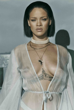 ditirolez:Rihanna