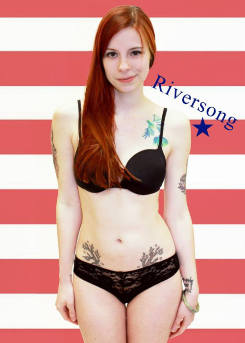 sexy-redhead-redhair-orangehair:    Kızılderili Atasözü :“..Neden ben insanlara güvenmemeyi öğrenip ruhumu kirleteyim.Onlar güvenilir olmayı öğrensinler…”#RiversongSuicide  