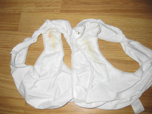 sloggi1970: #dirty panties # stained # panty # wifes dirty panty #soiled Einfach klasse