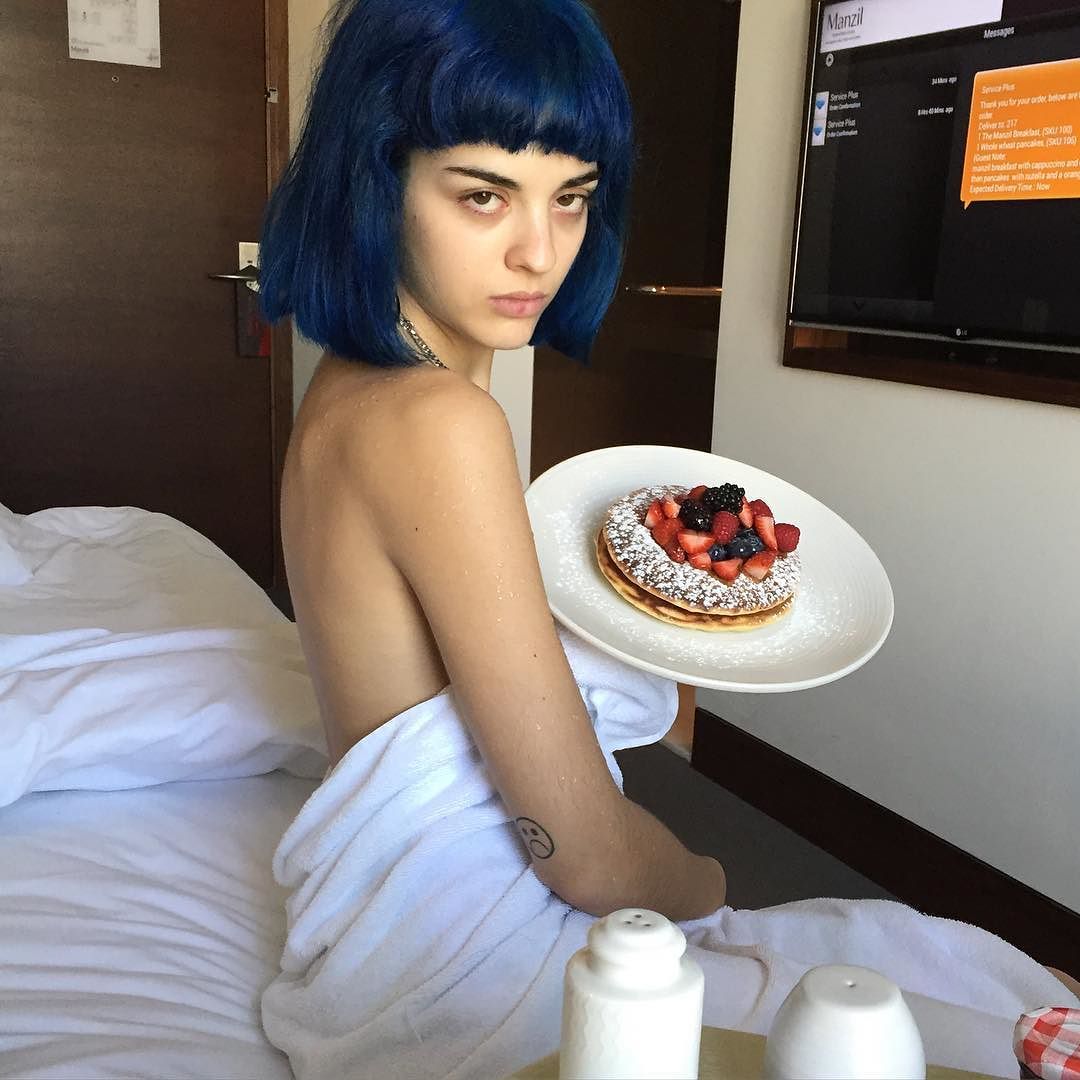 conceptcollective:  sitabellan  Lil tart