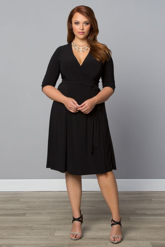 beautiful-real-women:  Plus Size Black Dress - Essential Wrap Dress - Black Shop