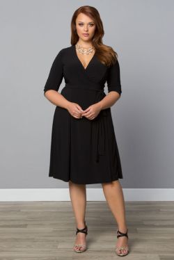 Beautiful-Real-Women:  Plus Size Black Dress - Essential Wrap Dress - Black Shop