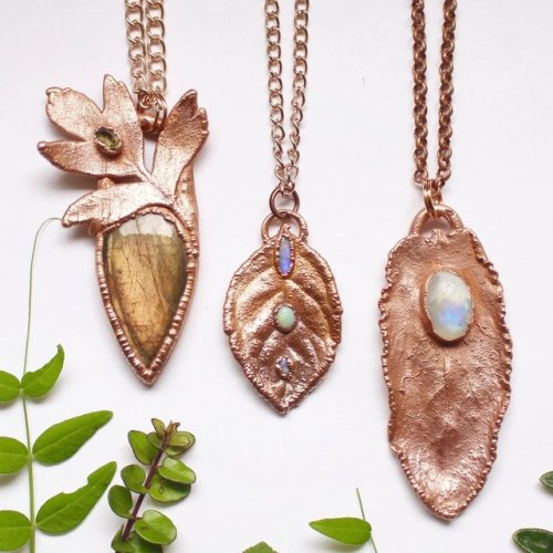 New necklaces I just finished up and added to the shop! Real leaves, dipped in copper and adorned wi