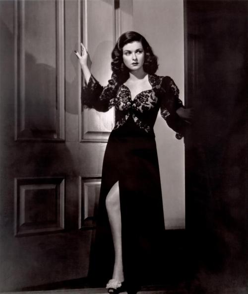 don56:  Joan Bennett