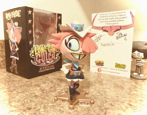 Just got my Rawhide from @longgonegulch by @skulptduggery! The quality of the figure and box is firs