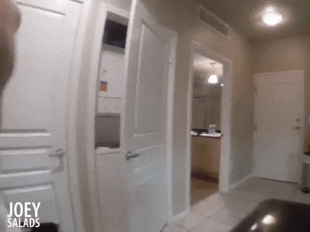 hotfamousmen:  Joey Salads