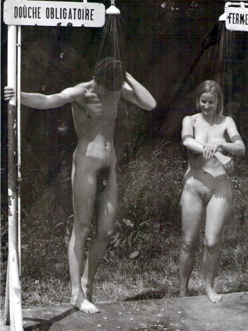 priscillastuff:  Outdoor showers - There is nothing more unnerving than showering