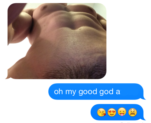 auda2208 is currently tormenting the fuck out of me right now. he’s sent me 4 pictures and i’m going to lose it HE KNOWS I AM ON MY PERIOD