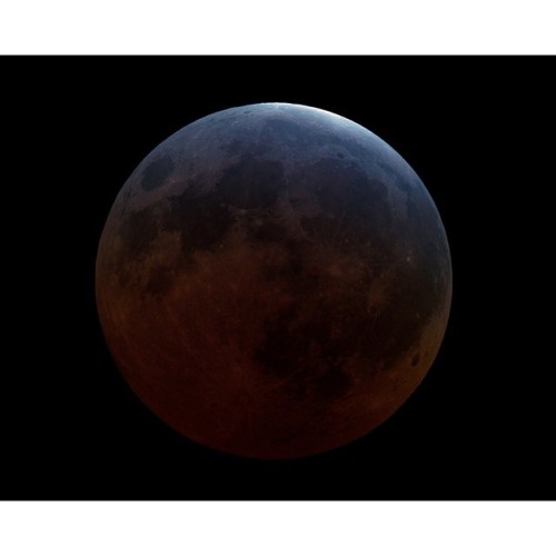 Full Moon in Earth’s Shadow #nasa #apod #moon #earth #eclipse #lunar #newzealand #solarsystem #space #science #astronomy