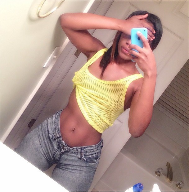 oldschoolkat:  allthingsbootiful:  Nikki Natural  😍😍  Sexxxy phat