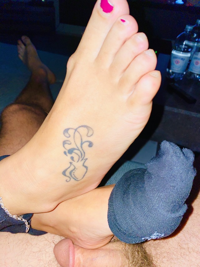 Footfetishlifestyle2-Deactivate:footfetishlifestyle 👣😍