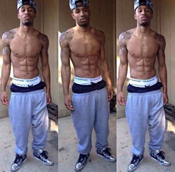 blaqbullet:  gotmelookin2:  I don’t like the face but the body and dick nice! 