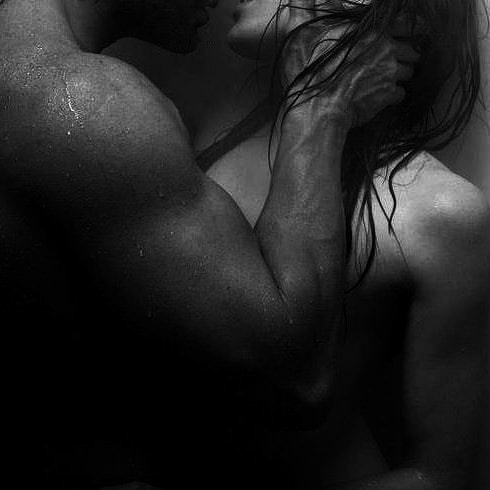 your&ndash;squishy&ndash;little&ndash;peach:  You’re All I Crave…💋💋💋