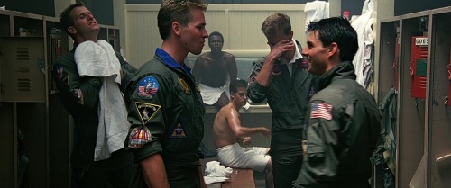 TOP GUN (1986) - Laws of attractionTony Scott / Jeffrey L. Kimball