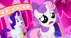 princess-pinkie:  Rarity and Sweetie Belle in Sleepless in Ponyville.  Sweetie is the master at epic frowny face. 