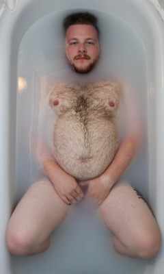 themantalope:  We took some milk bath pics