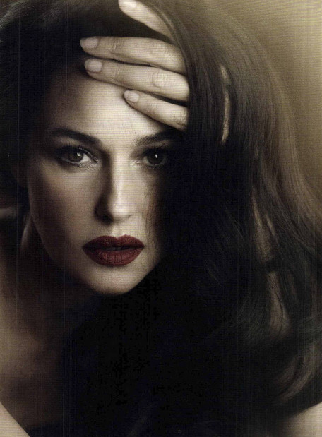 astrangerreplay:  monica bellucci
