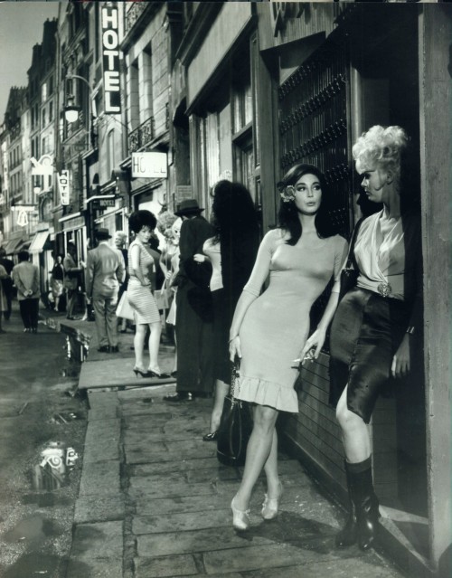 Porn Pics jeanjeanie61:  ‘Irma la Douce’ - 1963