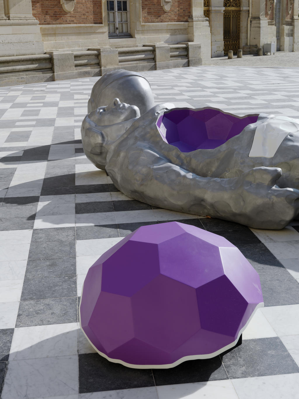 crossconnectmag:  Xavier Veilhan  (1963) is an internationally acclaimed artist based