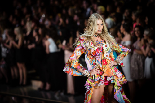 Elsa Hosk | Boho Psychedelic | Victoria’s Secret Fashion Show 2015