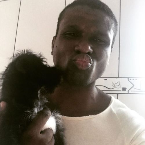  #kiss #pet #dog #pic #love #puppy #Lilit #east #cute #cool #blackdog #good #instagood #instancute #instampic