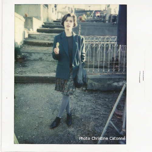 mabellonghetti: Irène Jacob on the set of La double vie de Véronique (Krzysztof Kieślowski - 1991). Photos by Christine Catonné