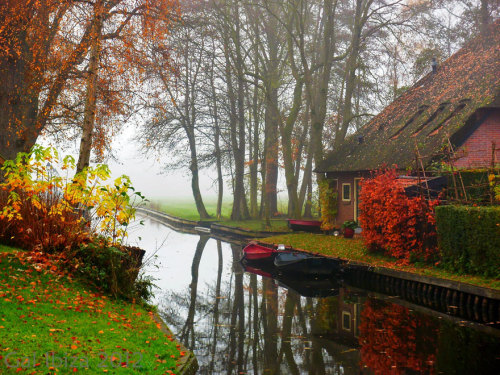 Porn photo foodffs:  This Village Without Roads Is Straight