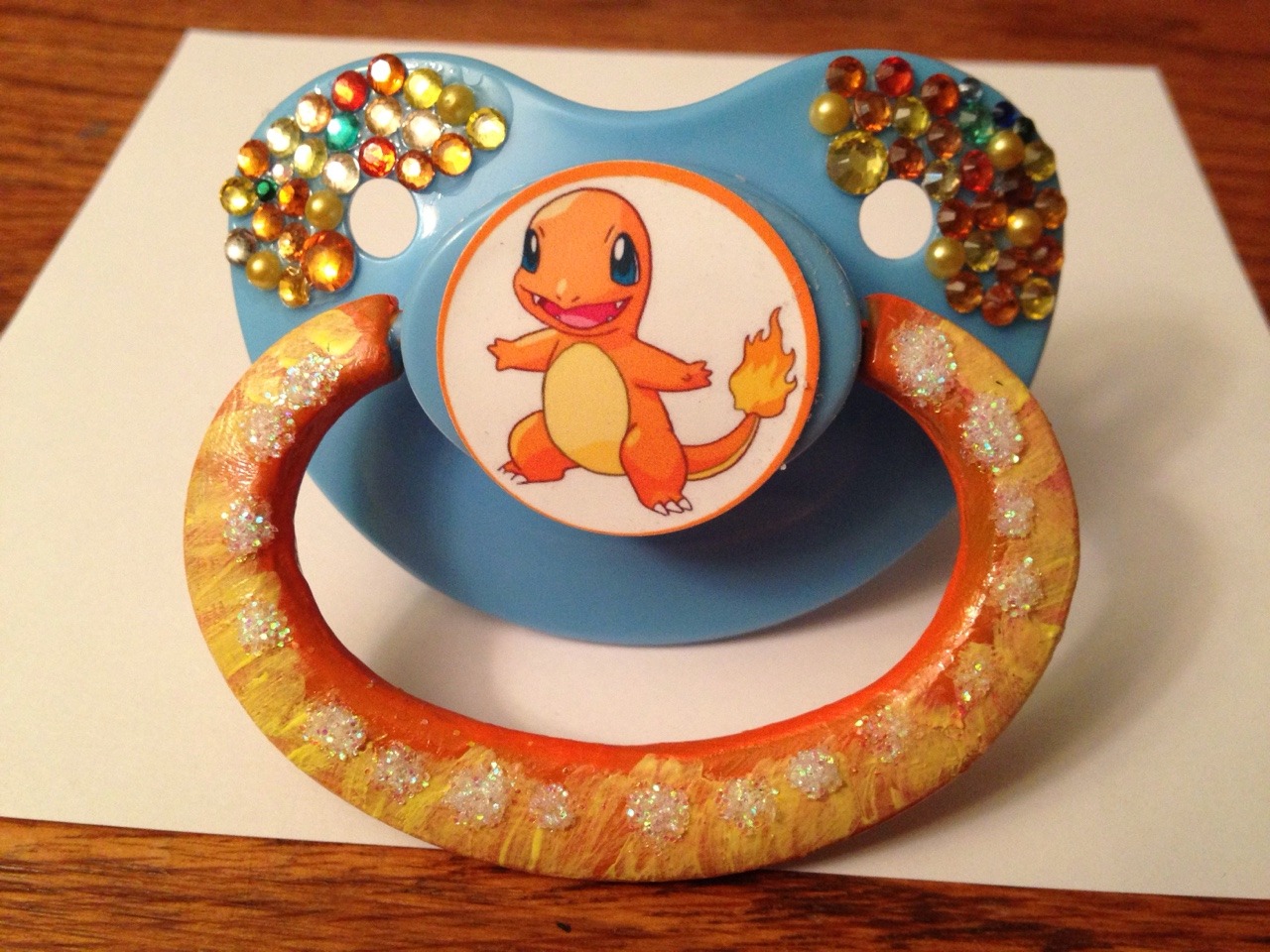 spoiledprincesskate:  littleshyspark:  littlebabybigplaypen:  Who likes Pokémon?