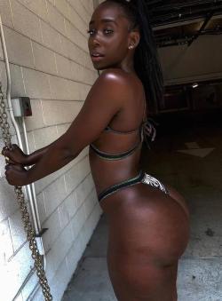 naughty-ebony:  Brown Sugar