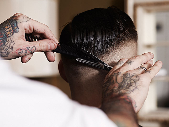rumancoca:  grandnez:  Barbershop/  Hot 