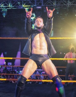 unstablexbalor:  (credit)