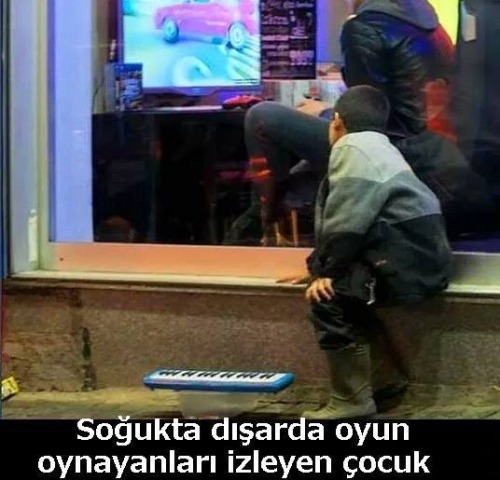 siyahgiyenastronot:Dünyaya adalet gelmedi bir türlü . Ne batının șu büyük medeniyeti getirebildi bun