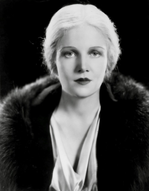 wehadfacesthen: Ann Harding, 1932 “Because of her stage experience, she was much in demand in the ea